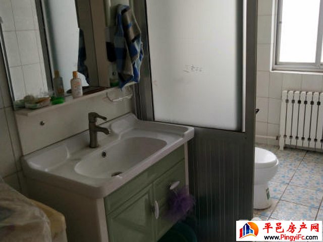 金桥花园板桥社区 3室2厅 120平米 精装修 19000元/年
