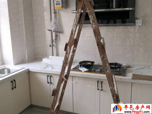 汇源城 4室2厅 160平米 精装修 1666元/月