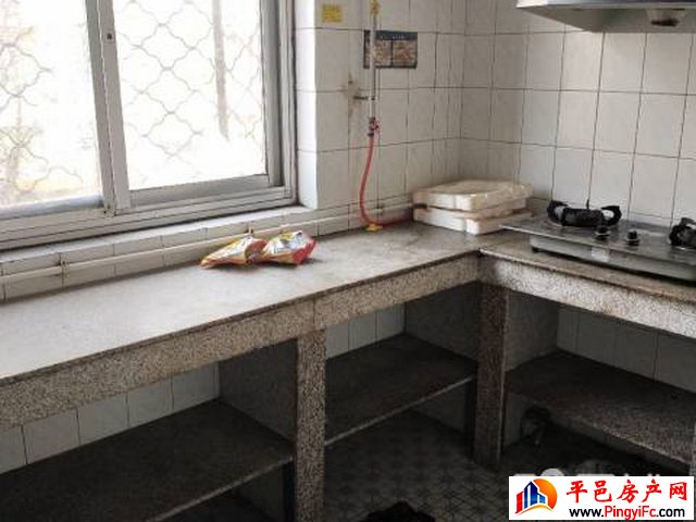 地税幸福家园 3室2厅 90平米 简单装修 1050元/月
