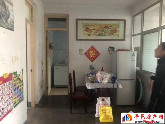 平邑县天择小区 3室2厅 100平米 简单装修 8000元/年
