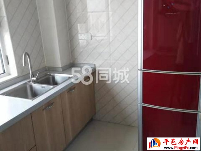 滨水雅园 1室2厅 75平米 简单装修 10000元/月