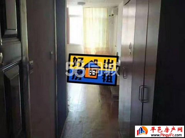 平邑商贸城 1室1厅 35平米 精装修 700元/月