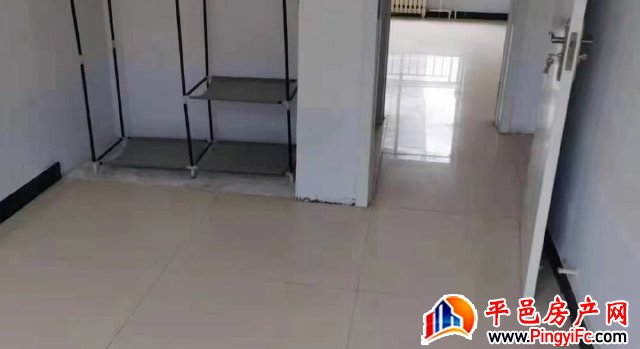 浚东社区 3室2厅 140平米 简单装修 1080元/月